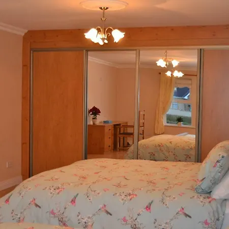 Ard An Dun Self Catering Cottage, By Wild Atlantic Wanderer *